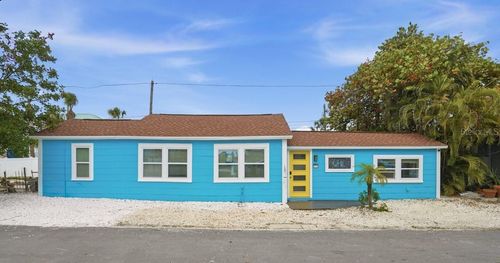 118 92nd Ave, TREASURE ISLAND, FL, 33706-3320 | Card Image