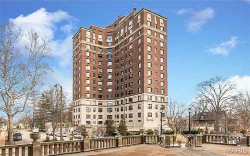 apt-5s-410 N Newstead Ave, Saint Louis, MO, 63108-2640 | Card Image