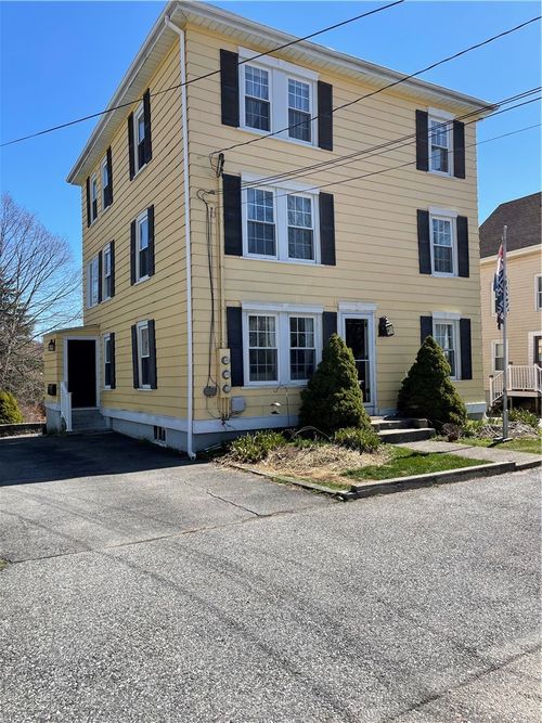 2-12 Third School St, Bristol, RI, 02809-3288 | Card Image