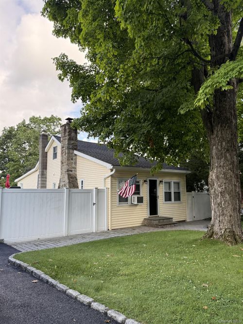 78 Argyle Street, Putnam Valley, NY, 10537 | Card Image