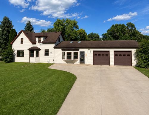 321 3rd St Sw, Red Lake Falls, MN, 56750-4529 | Card Image