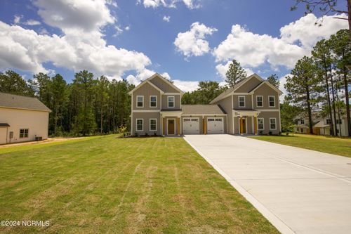 1021 Juniper Lake Rd, West End, NC, 27376-8895 | Card Image
