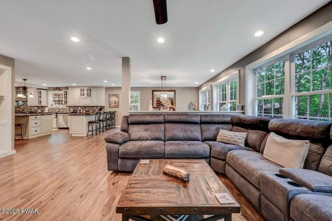 105 Rimrock Ln 13 Large | Image 12