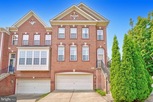 9132 Furey Rd, LORTON, VA, 22079-2963 | Card Image