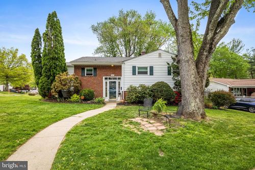 1907 Logwind Rd, Baltimore, MD, 21228-5549 | Card Image