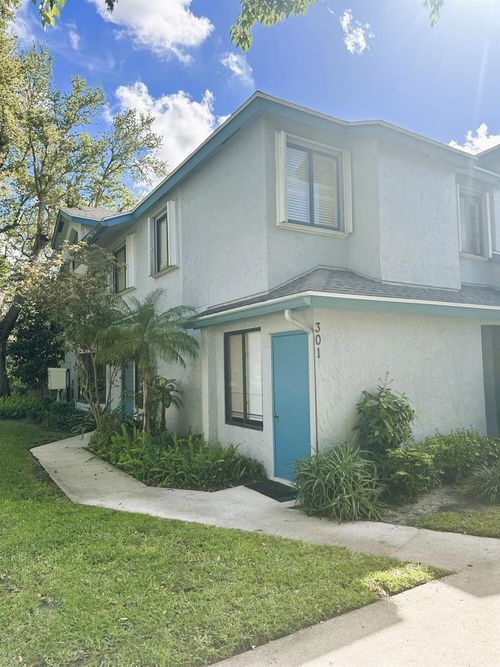 301 Harbour Pointe Way, Greenacres, FL, 33413-2008 | Card Image
