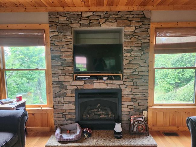 82 Alpine Way, House other with 3 bedrooms, 2 bathrooms and null parking in Fancy Gap VA | Image 10