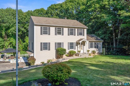 2 Heidi Ct, Wolcott, CT, 06716-1560 | Card Image