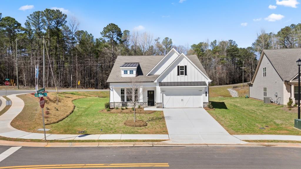 Airmont Dr, Sharpsburg, GA 30277