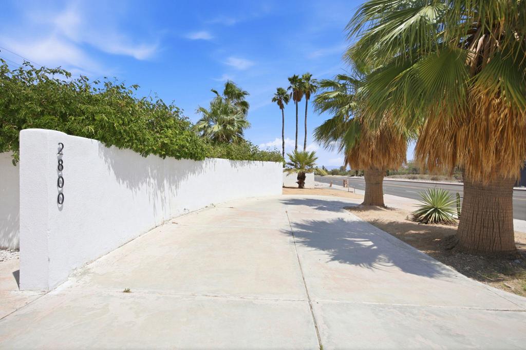 Residential in Palm Springs 3