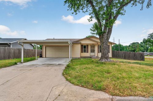 5554 S Malpaso St, Wichita, KS, 67217-5461 | Card Image