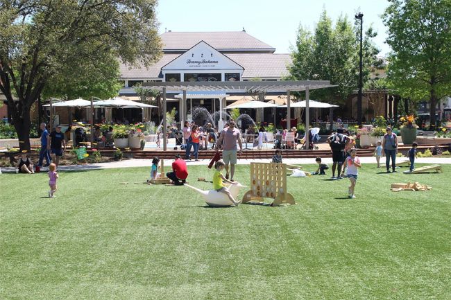 Shop and enjoy the outdoors atMarket Street <10 minutes fromhome. | Image 48