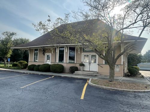 306 W 7th Ave, MENDOTA, IL, 61342-2078 | Card Image