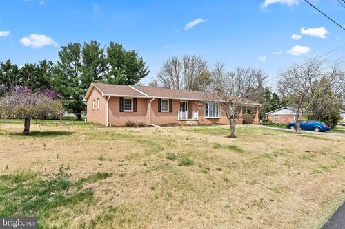 169 Belvedere Dr, Charles Town, WV, 25414-1261 | Card Image
