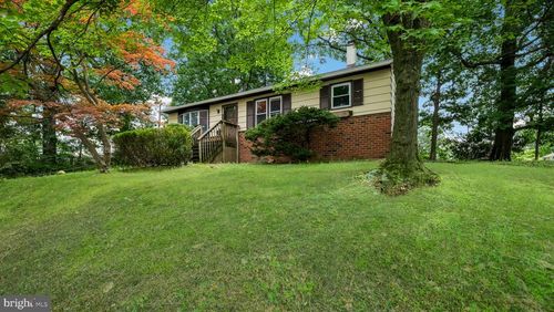 401 Church St, WILLOW GROVE, PA, 19090-3317 | Card Image