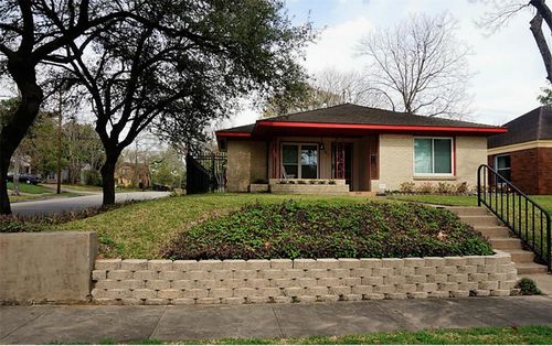 6701 Park Ln, Houston, TX, 77023-4017 | Card Image
