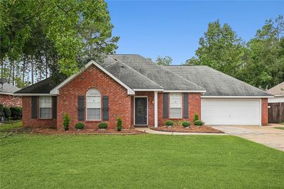 138 Woodcrest Drive, House other with 4 bedrooms, 2 bathrooms and null parking in Covington LA | Image 1