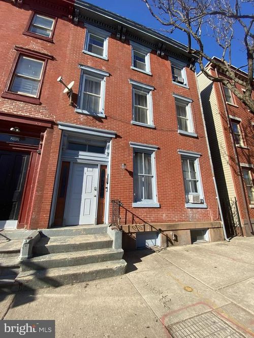 204 Academy St, Trenton, NJ, 08618-3902 | Card Image