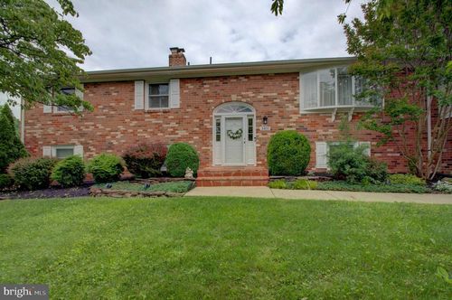 3405 Sundown Farms Way, OLNEY, MD, 20832-1012 | Card Image