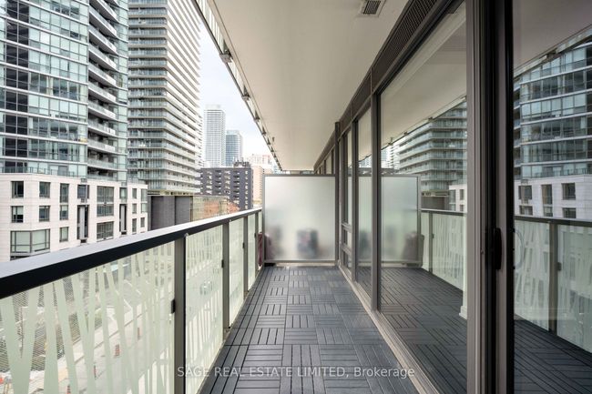 404 - 50 Charles St E, Condo with 1 bedrooms, 1 bathrooms and null parking in Toronto ON | Image 34