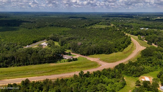 DJI_20250605160535_0677_D.00_03_08_28.St | Image 16