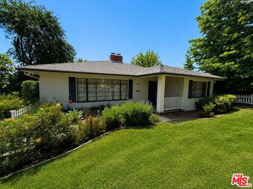 1796 E Mendocino St, Altadena, CA, 91001-2737 | Card Image