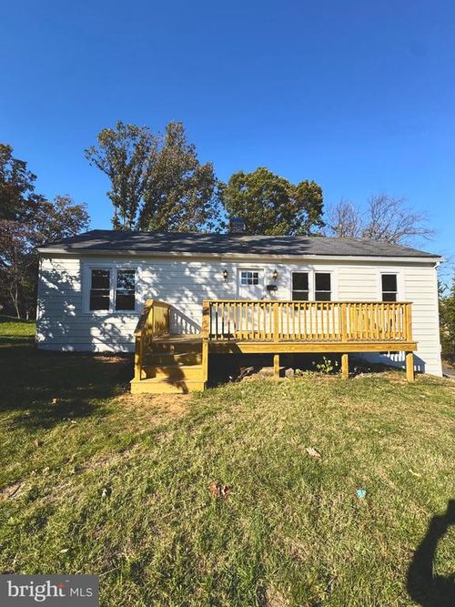 913 Skymont Road, STAUNTON, VA, 24401 | Card Image