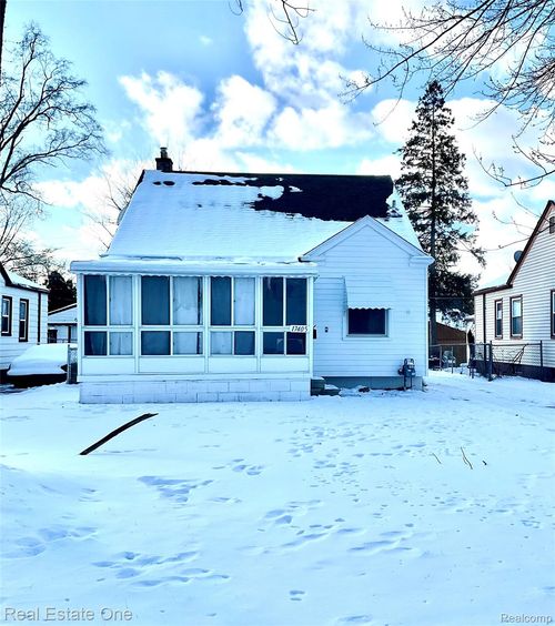 17405 Brady, Redford, MI, 48240-2124 | Card Image