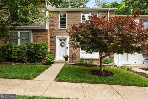 2303 Middle Creek Ln, RESTON, VA, 20191-2720 | Card Image