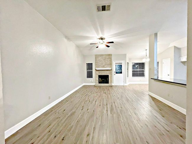 8501 Priest River Dr, House other with 4 bedrooms, 3 bathrooms and null parking in Round Rock TX | Image 5