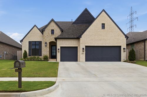 6321 N 30th St, Broken Arrow, OK, 74014-3563 | Card Image
