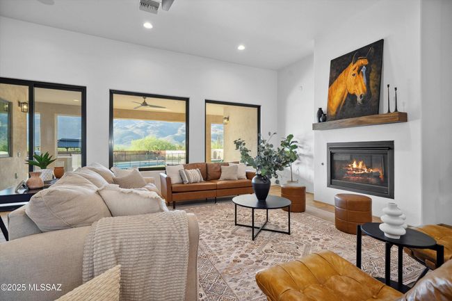 Great Room | Image 5