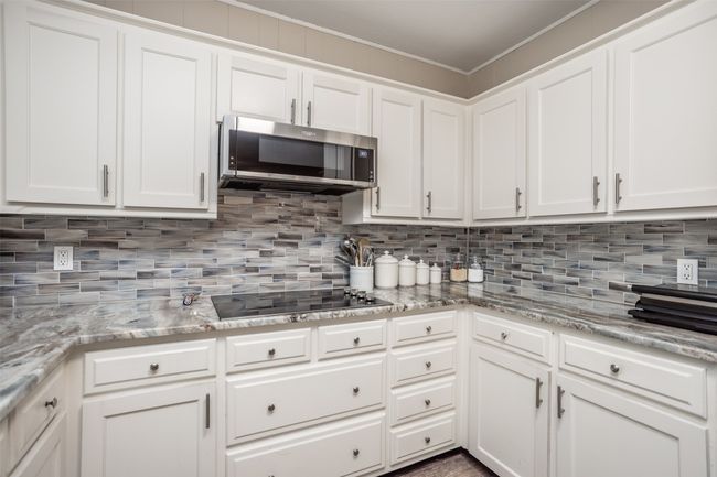 2002 Everglade Dr, House other with 3 bedrooms, 4 bathrooms and null parking in Gainesville TX | Image 7