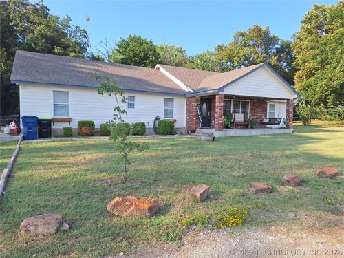 1102 Vinson Ln, Allen, OK, 74825-8100 | Card Image