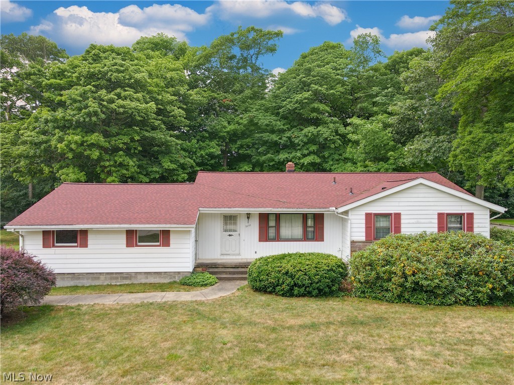 Dowling Dr, Fairlawn, OH 44333