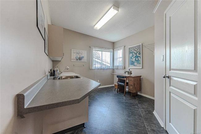 635 Park Ave, House other with 3 bedrooms, 2 bathrooms and 8 parking in Nanaimo BC | Image 27