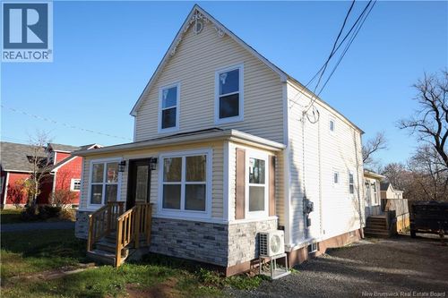 550 Salisbury Rd, Moncton, NB, E1E1B8 | Card Image