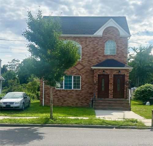 253-02 Memphis Ave, Rosedale, NY, 11422 | Card Image