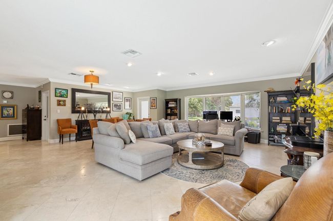 2750 Ne 45 Th St, House other with 3 bedrooms, 2 bathrooms and null parking in Lighthouse Point FL | Image 4