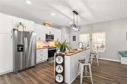 1034 Hannah St, Norfolk, VA, 23505-2020 | Card Image