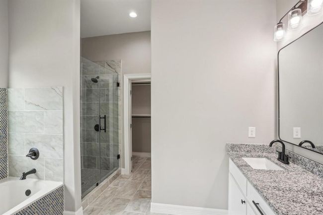 2407 Juliet St, House other with 4 bedrooms, 4 bathrooms and 2 parking in Pasadena TX | Image 21