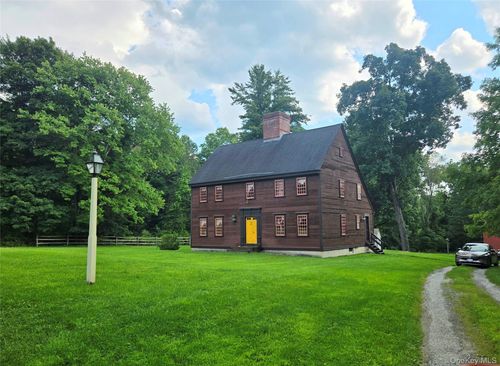 56 Finnerty Place, Putnam Valley, NY, 10579 | Card Image