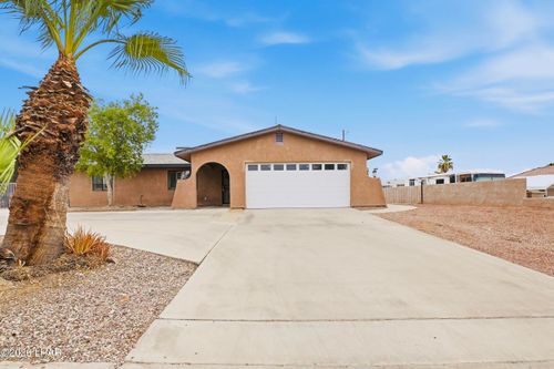 136 S Smoketree Ave S, Lake Havasu City, AZ, 86403 | Card Image