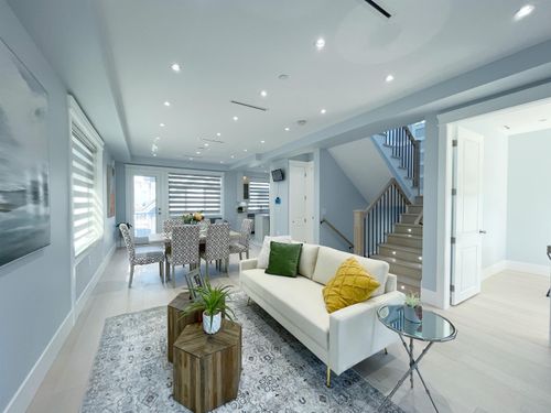 3275 E 20th Ave, Vancouver, BC, V5M2V6 | Card Image