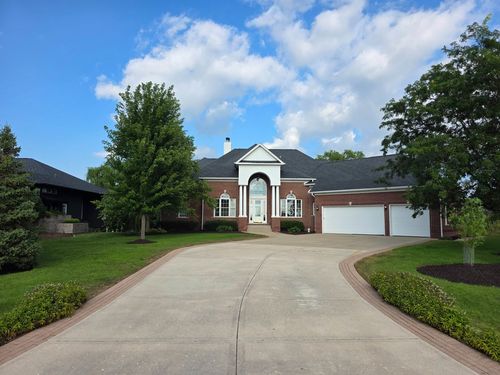 212 Slalom Ct, Minooka, IL, 60447-8805 | Card Image