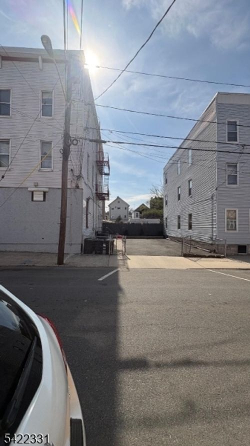 1709 John F Kennedy Blvd, Jersey City, NJ, 07305-1851 | Card Image