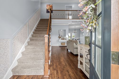 1172 Upland Ter, Clarksville, TN, 37043-1482 | Card Image