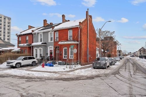 52 Cathcart St, Hamilton, ON, L8R1M5 | Card Image