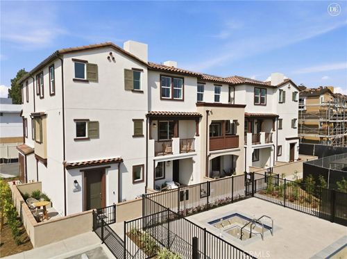 6651 Via Vis, Montebello, CA, 90640 | Card Image