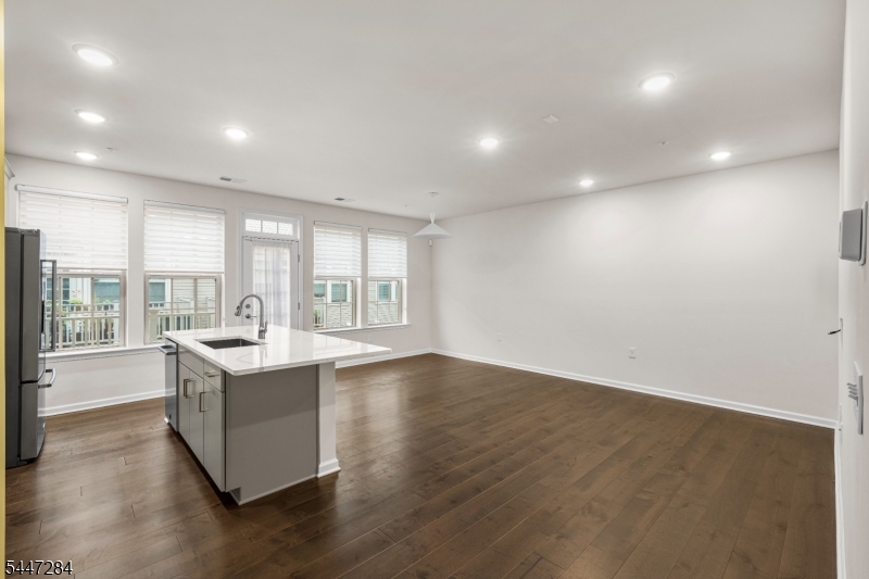 Residential in Somerville Boro 3